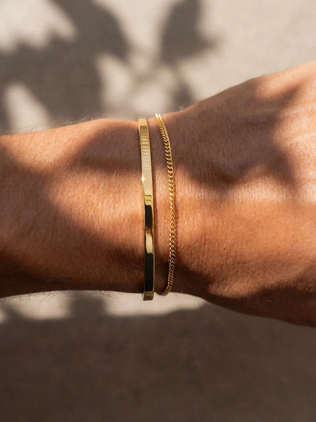Unisex Buckle-Style Bracelet – 18K Gold PVD-Plated Stainless Steel