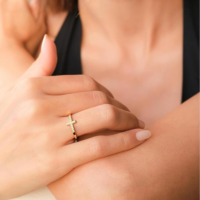✨ Eternal Cross Ring for Women-18K Gold Plated in Stainless Steel