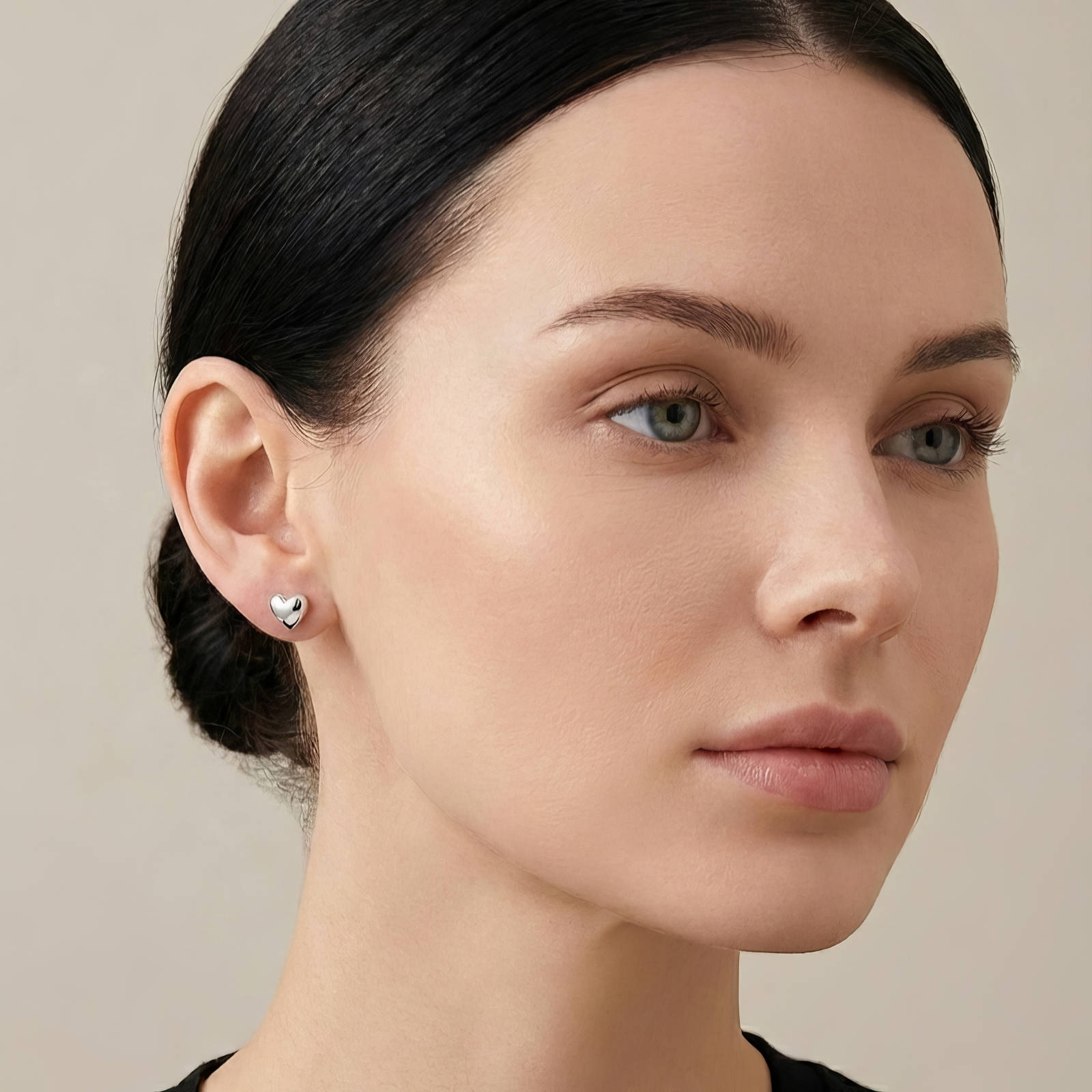 Heartline Stud Earrings