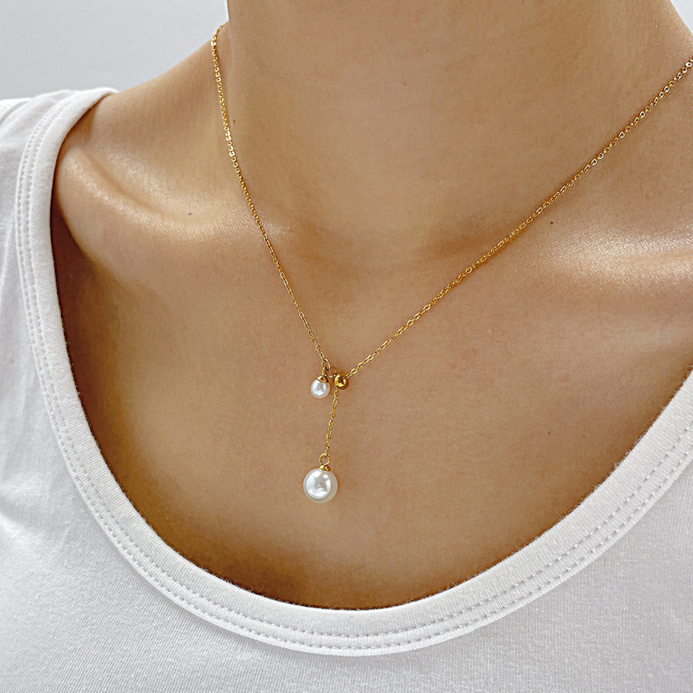 French Pearl Choker Necklace – 18K Gold PVD Stainless Steel with Imitation Pearls