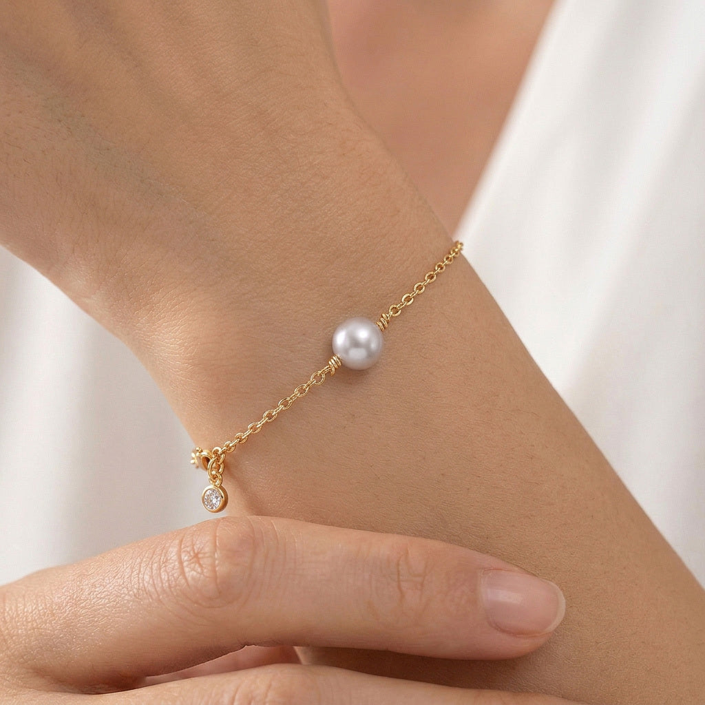Pearl Accent Bracelet – 18K Gold PVD Stainless Steel with Imitation Pearl