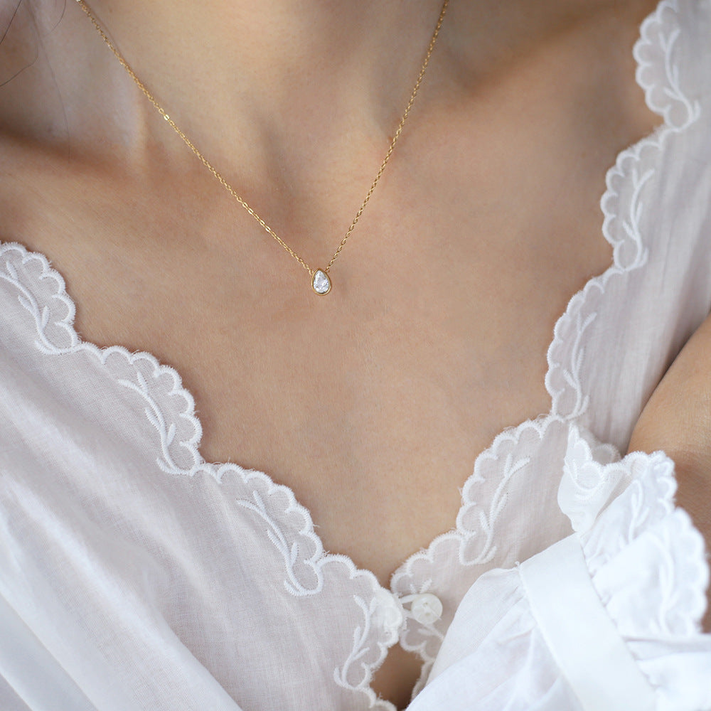 Pear Cut Zirconia Necklace – 18K Gold PVD Stainless Steel