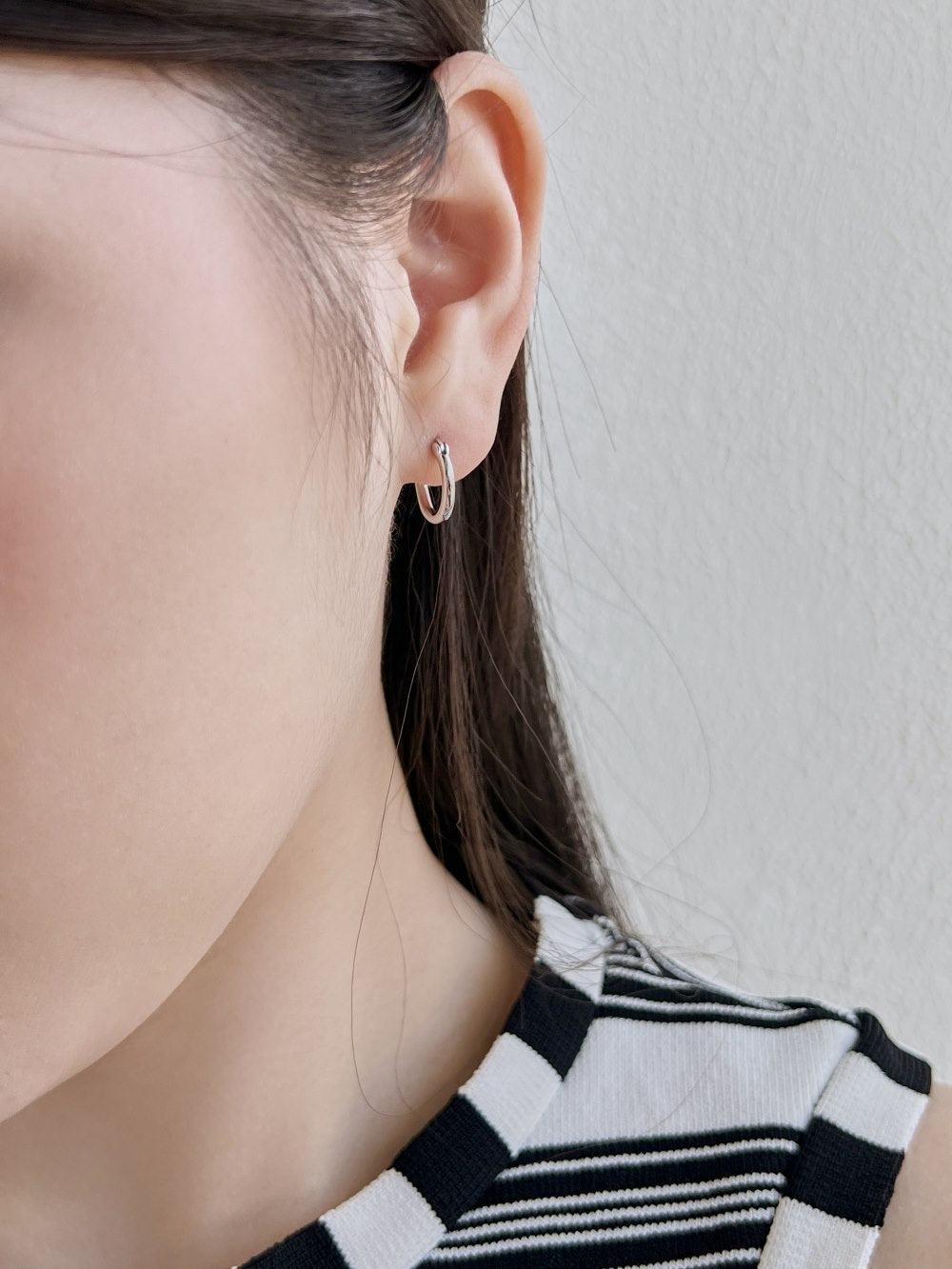 Round Hoop Earrings – 3 cm Stainless Steel