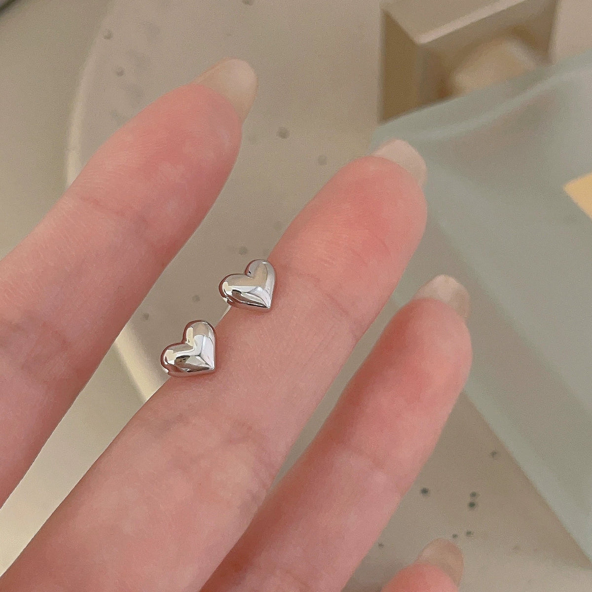 Heartline Stud Earrings