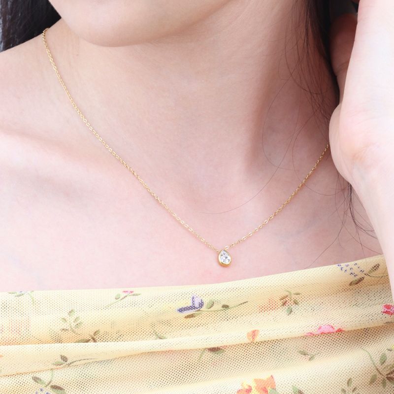 Pear Cut Zirconia Necklace – 18K Gold PVD Stainless Steel